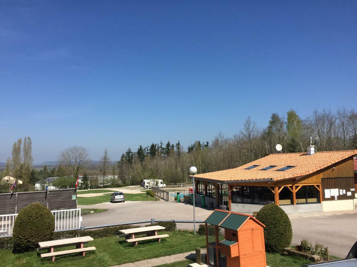 Camping Porte Des Vosges Bulgneville Bagian luar foto