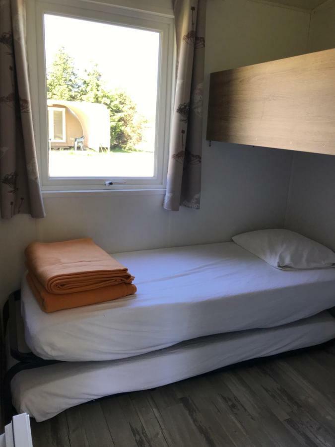 Camping Porte Des Vosges Bulgneville Bagian luar foto